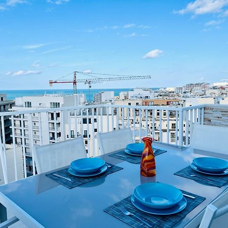 Poseidon Court Penthouse Superior Apartment เซนต์พอลส์เบย์ ภายนอก รูปภาพ