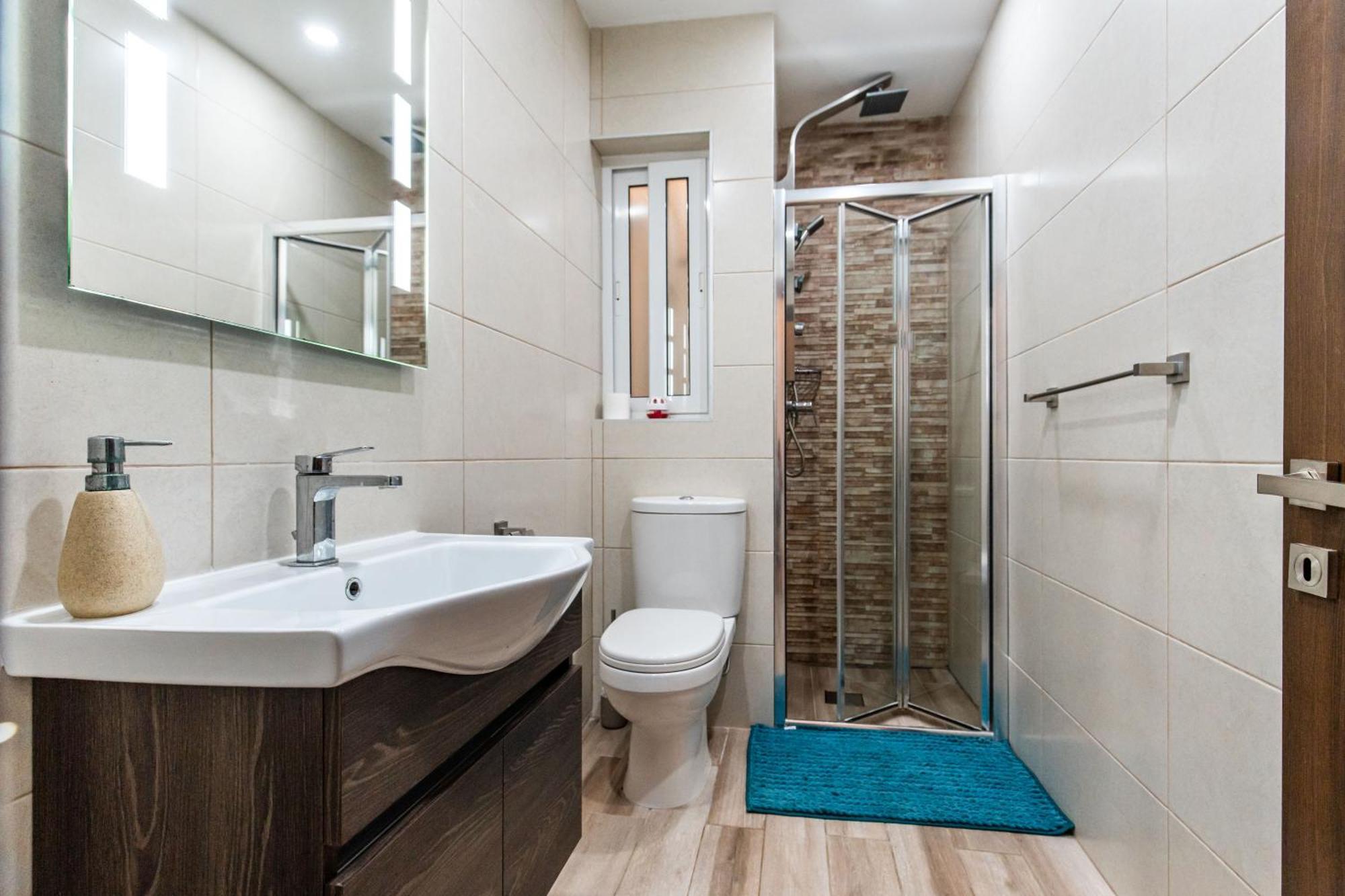 Poseidon Court Penthouse Superior Apartment เซนต์พอลส์เบย์ ภายนอก รูปภาพ